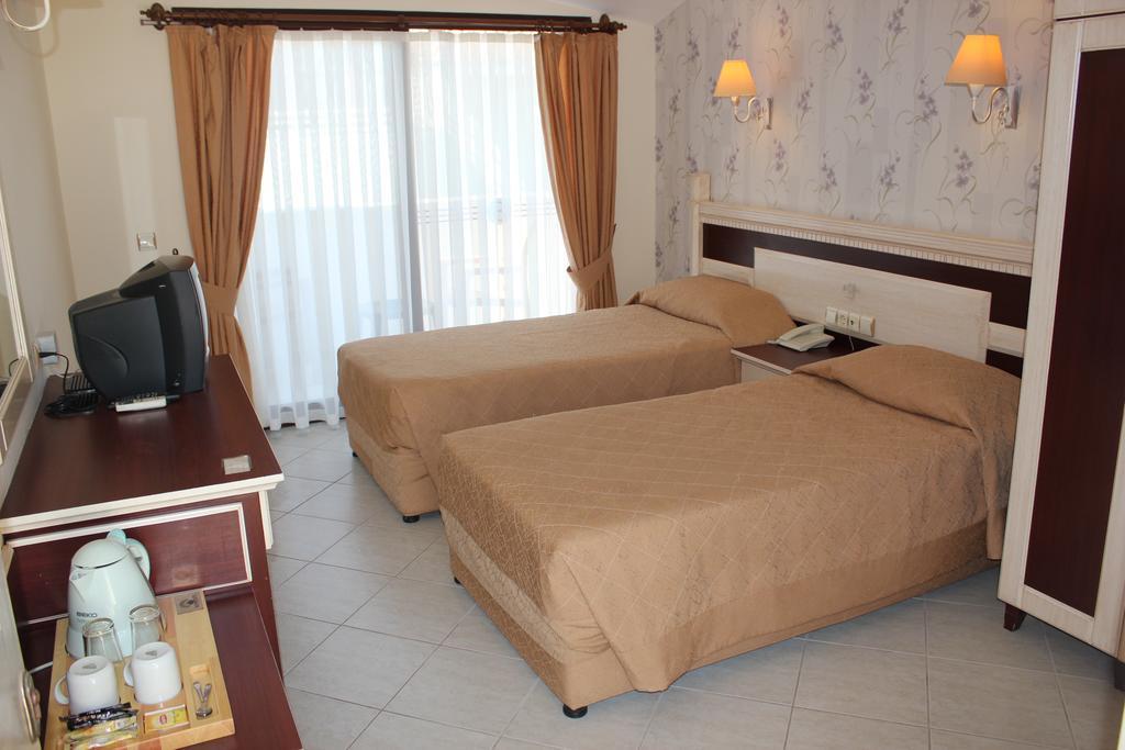 Bonjour 3* Marmaris